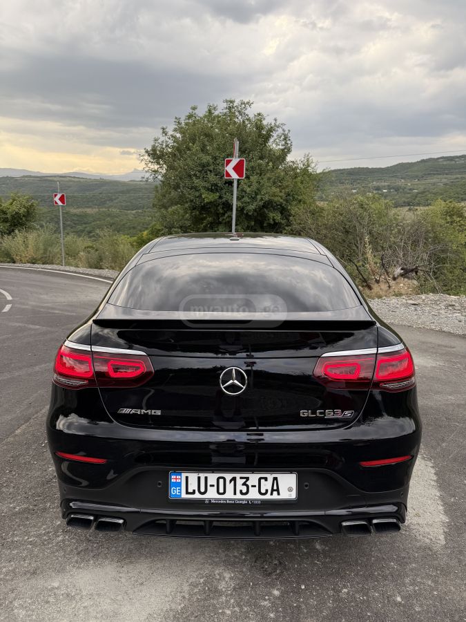 Mercedes-Benz GLC 63 AMG - фото 1
