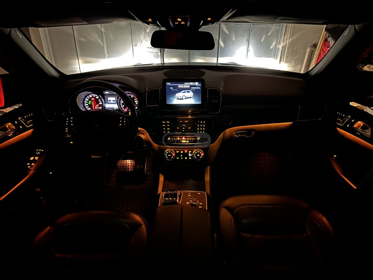 Mercedes-Benz GLE 350 - фото 11