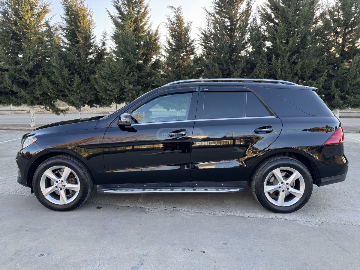 Mercedes-Benz GLE 350 - фото 7