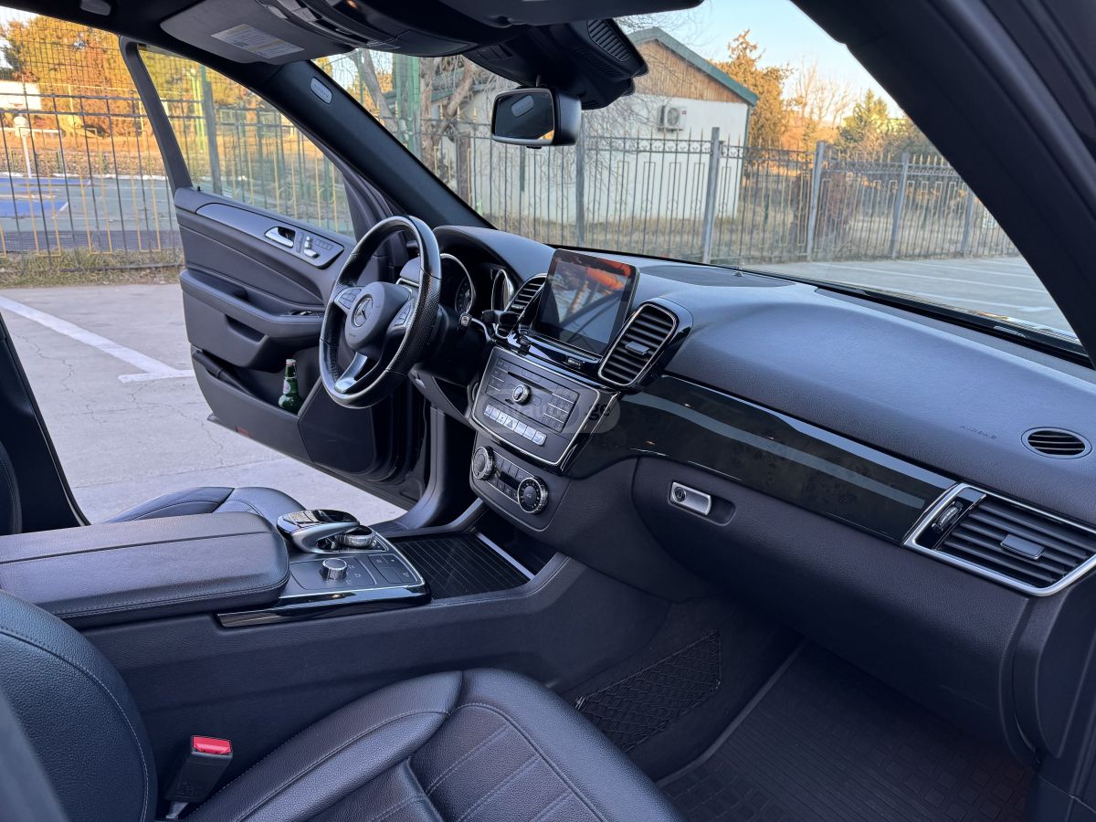 Mercedes-Benz GLE 350 - фото 9
