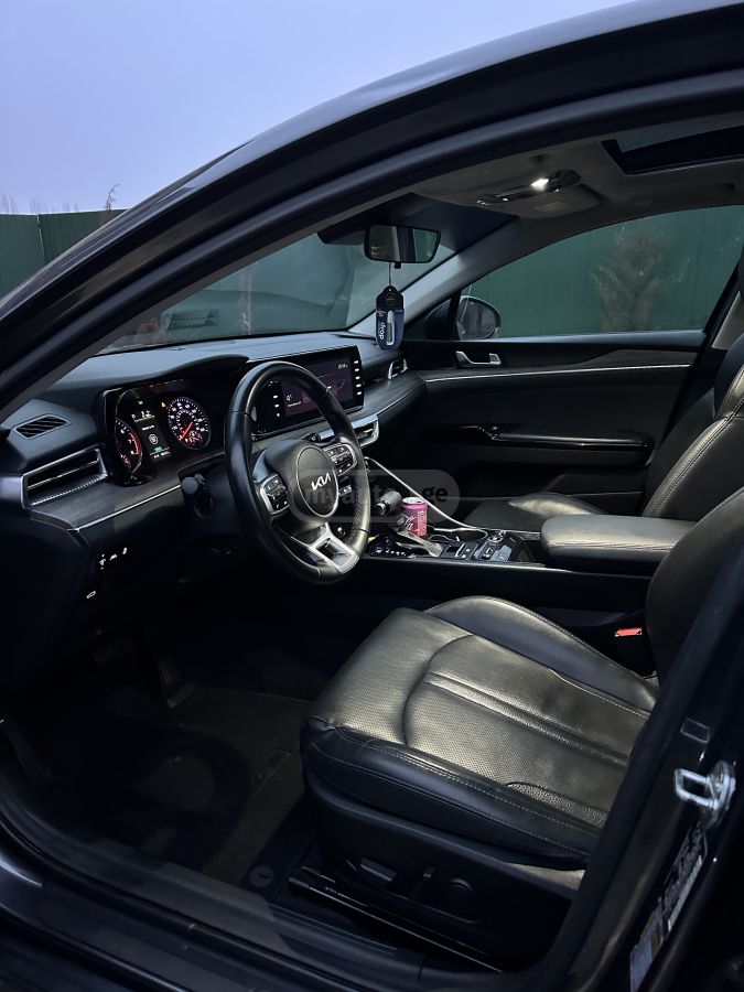 Kia K5 - фото 6