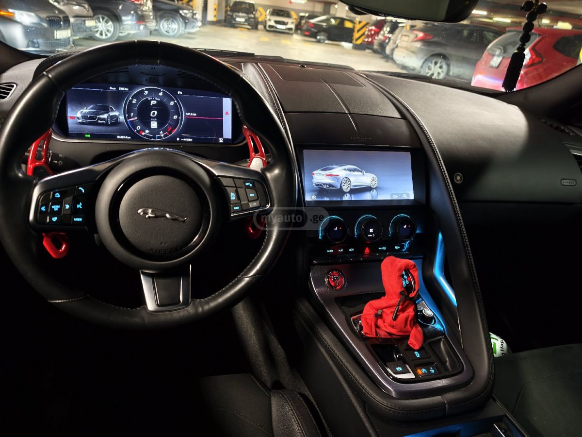 Jaguar F-Type 2021 — миниатюра 10