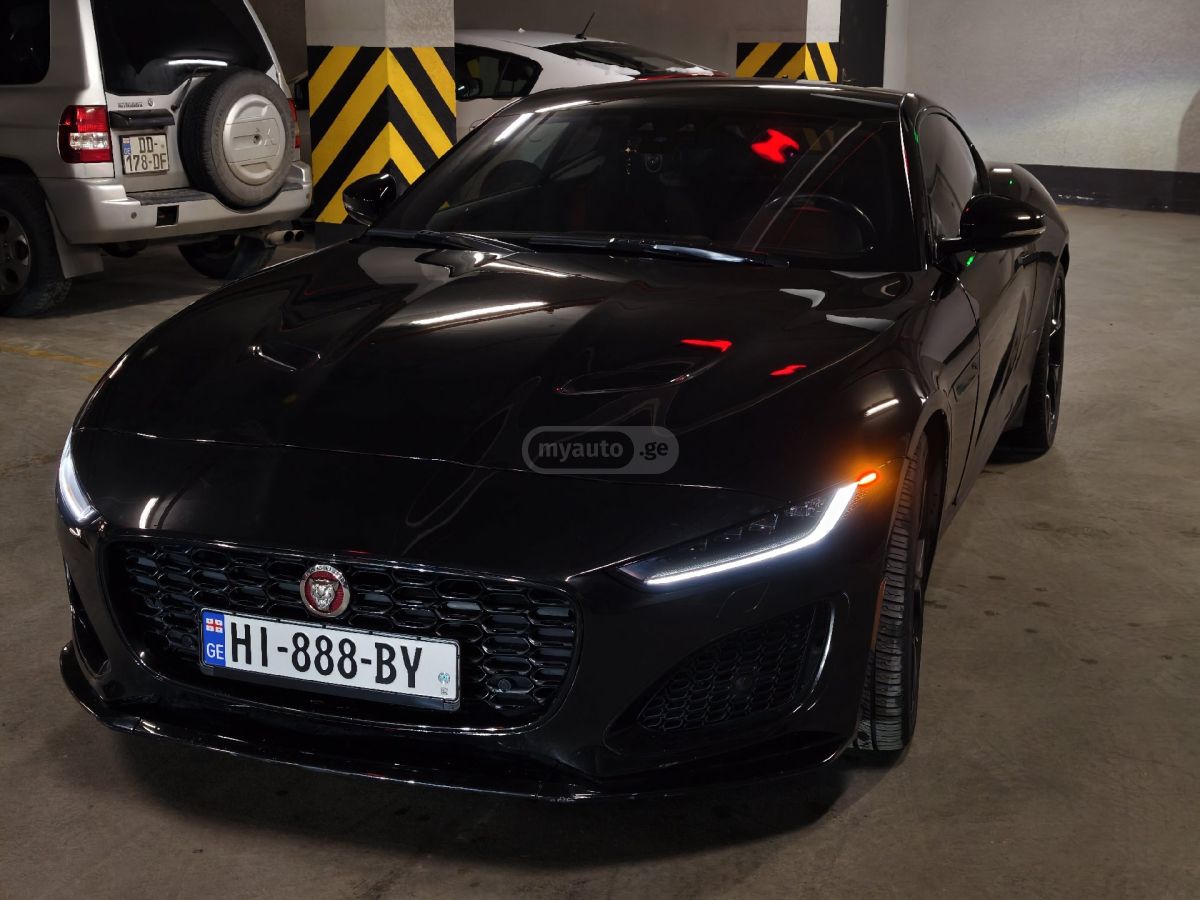 Jaguar F-Type 2021 — миниатюра 2