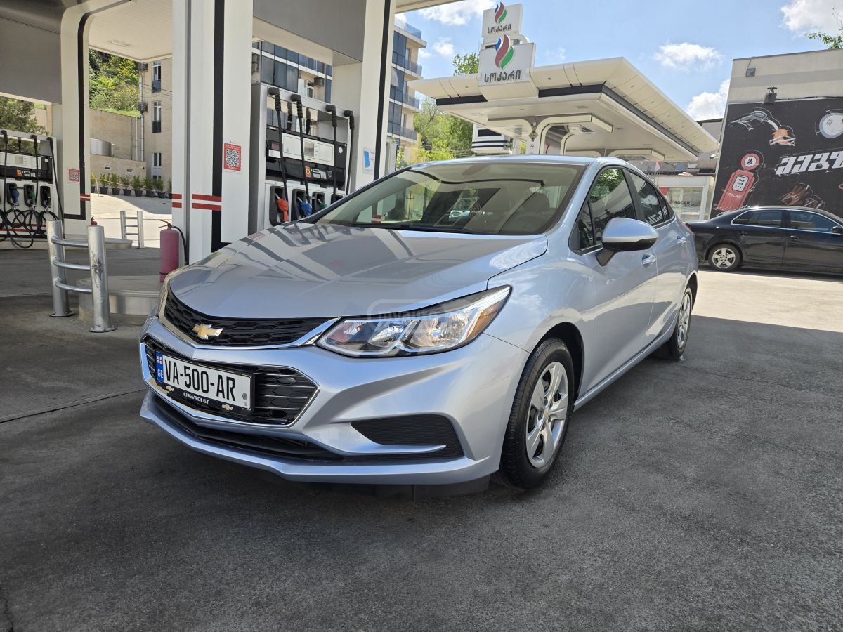 Chevrolet Cruze - фото 2
