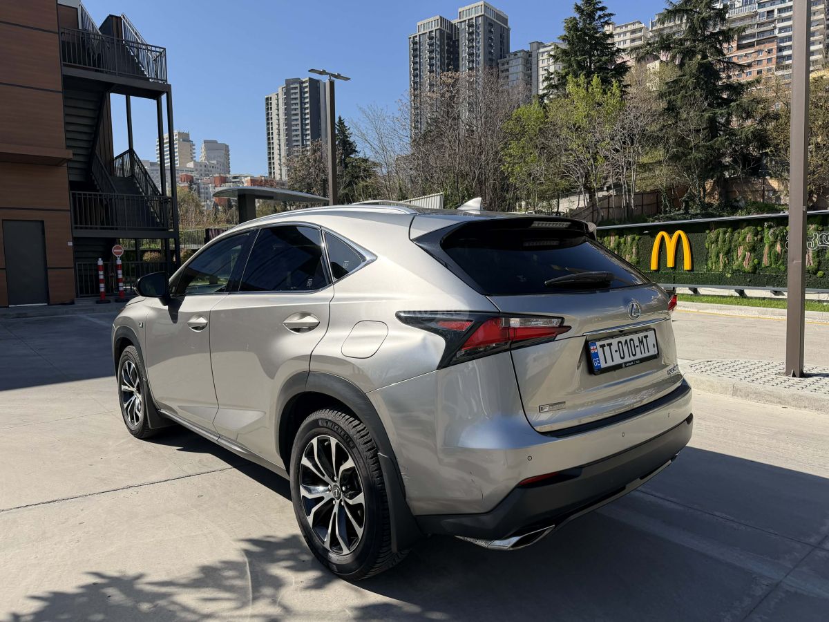 Lexus NX 200 - фото 2