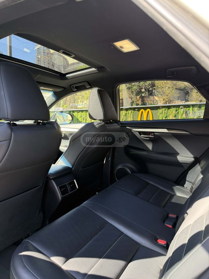Lexus NX 200 - фото 8