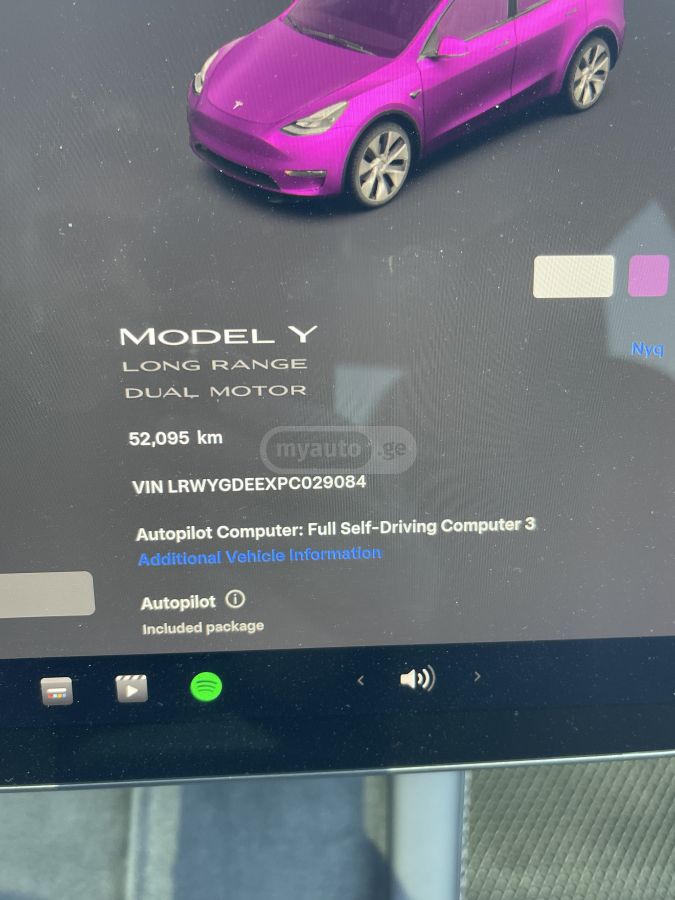 Tesla Model Y - фото 10