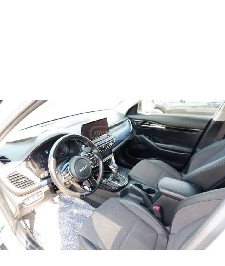 Kia Seltos - фото 9