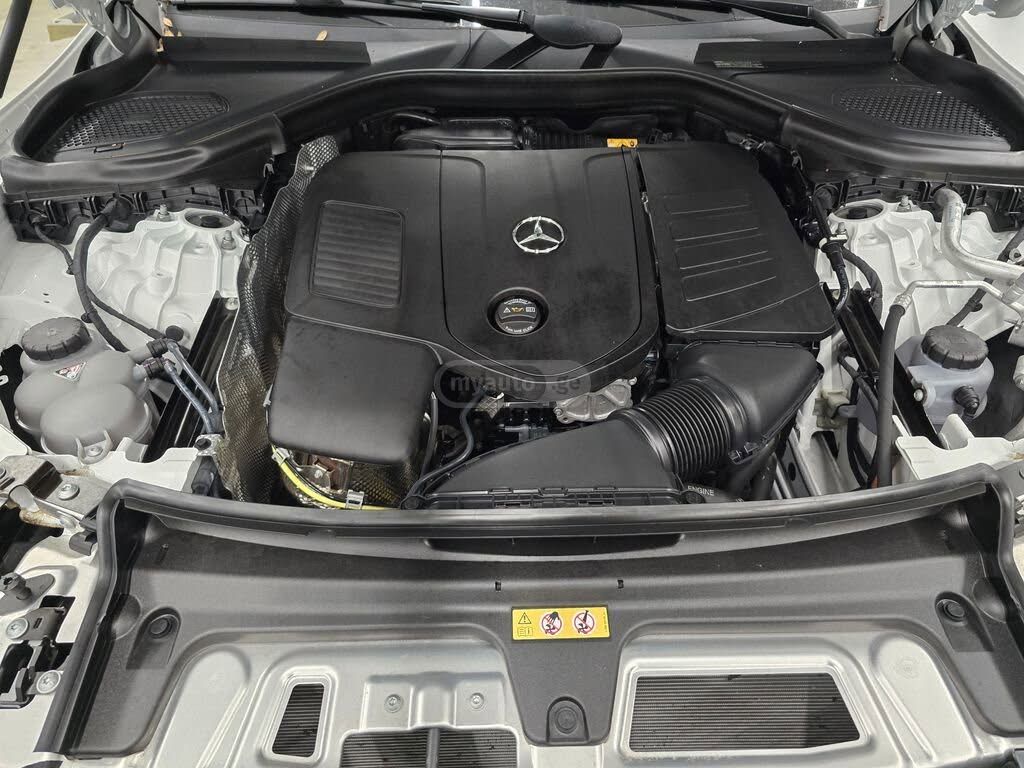 Mercedes-Benz GLC 300 - фото 7