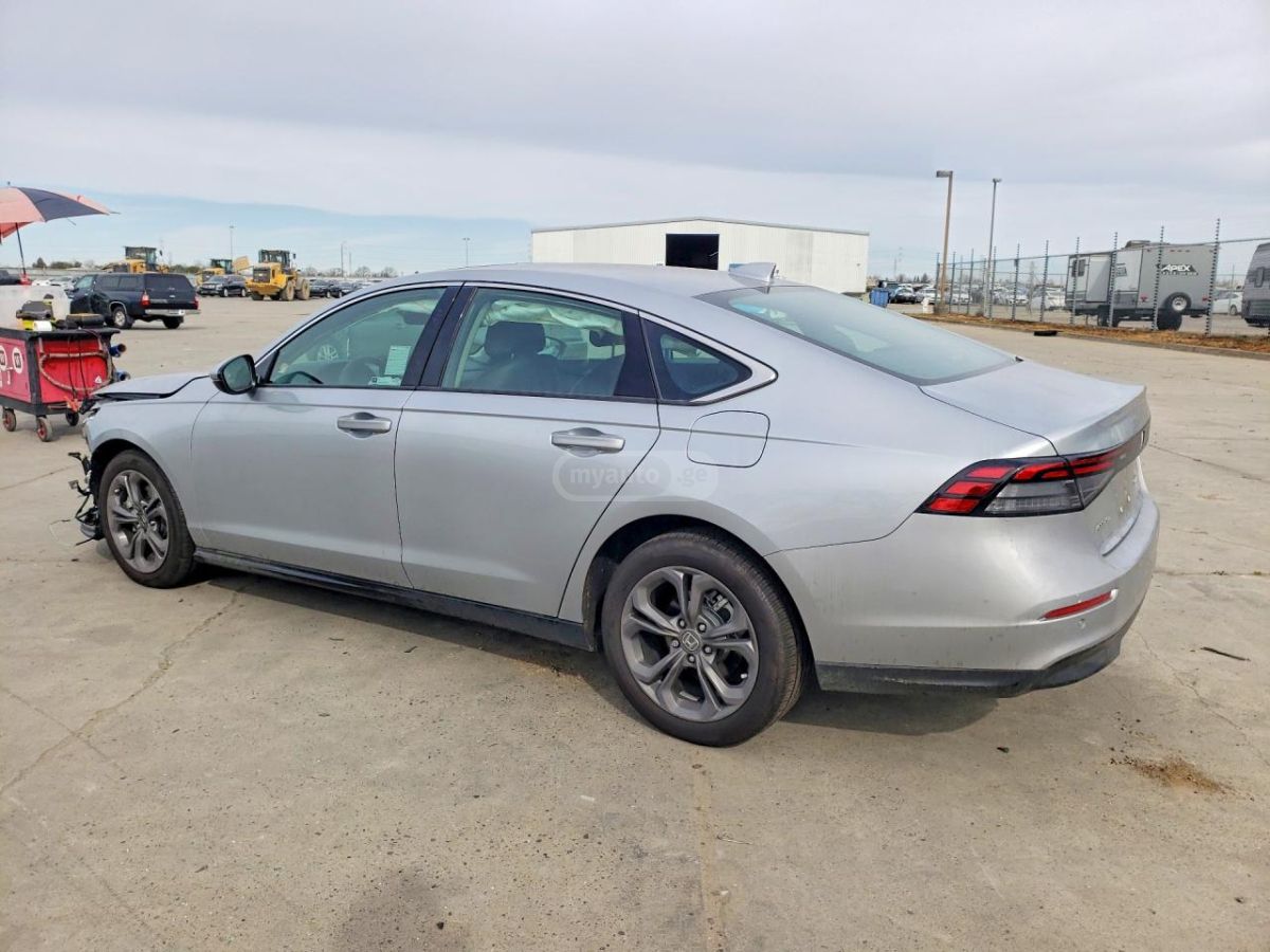 Honda Accord 2025 — миниатюра 2