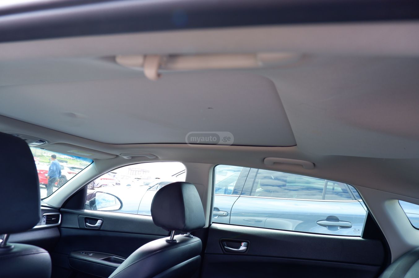 Kia Optima - фото 10