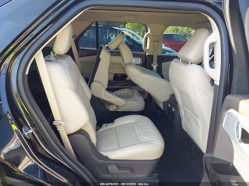 Ford Explorer - фото 8