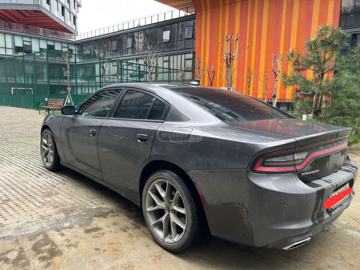 Dodge Charger - фото 3