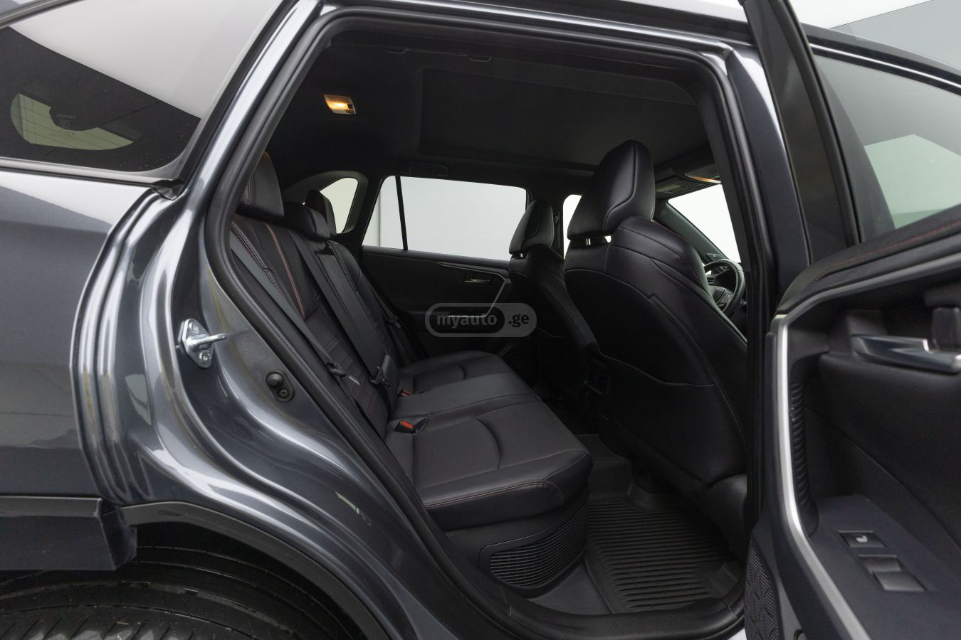 Toyota Toyota RAV4 Prime (PHEV) — миниатюра 7