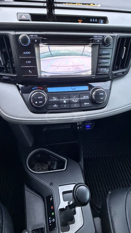 Toyota Rav 4 - фото 12