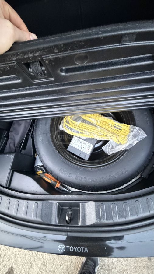 Toyota Rav 4 - фото 15