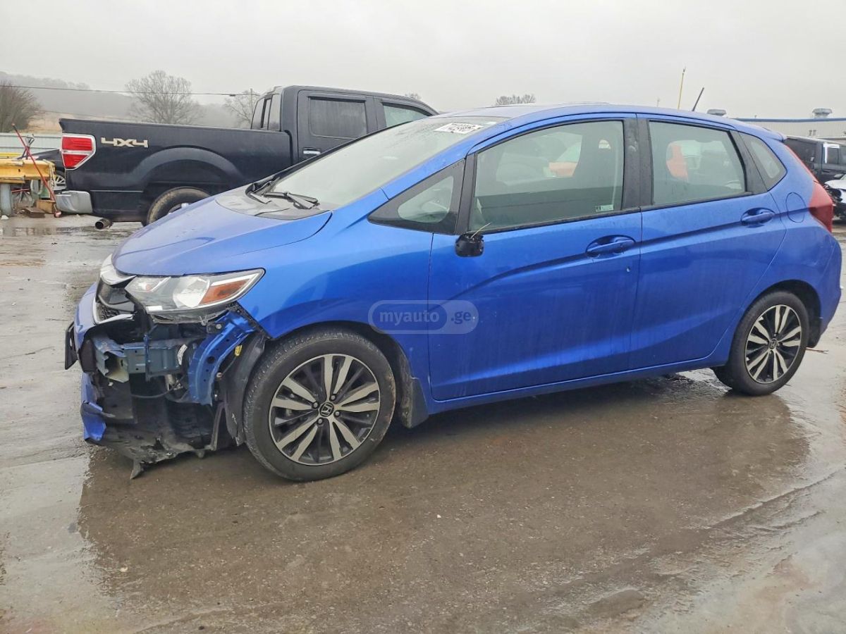 Honda FIT - фото 1