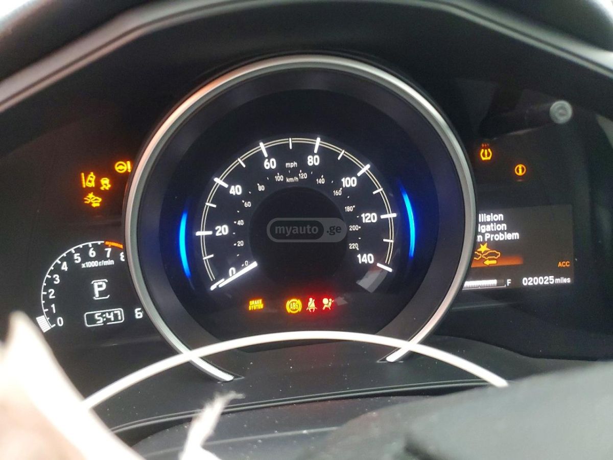 Honda FIT - фото 9