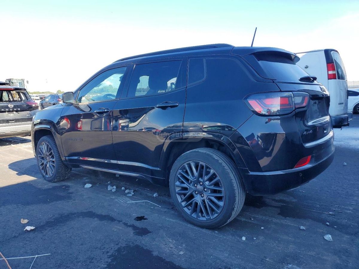 Jeep Limited 4dr 4x4 Automatic — миниатюра 2