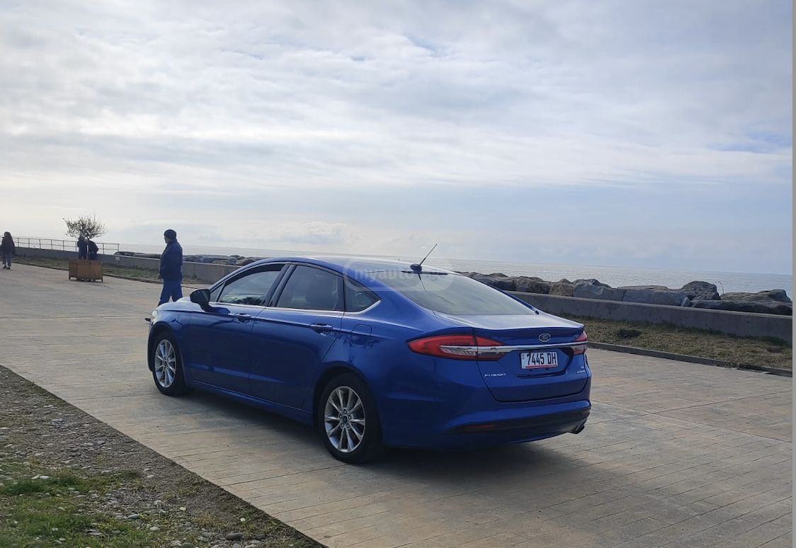 Ford Fusion - фото 6