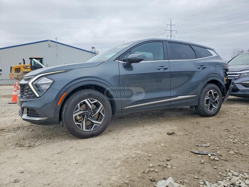 Kia Sportage - фото 1