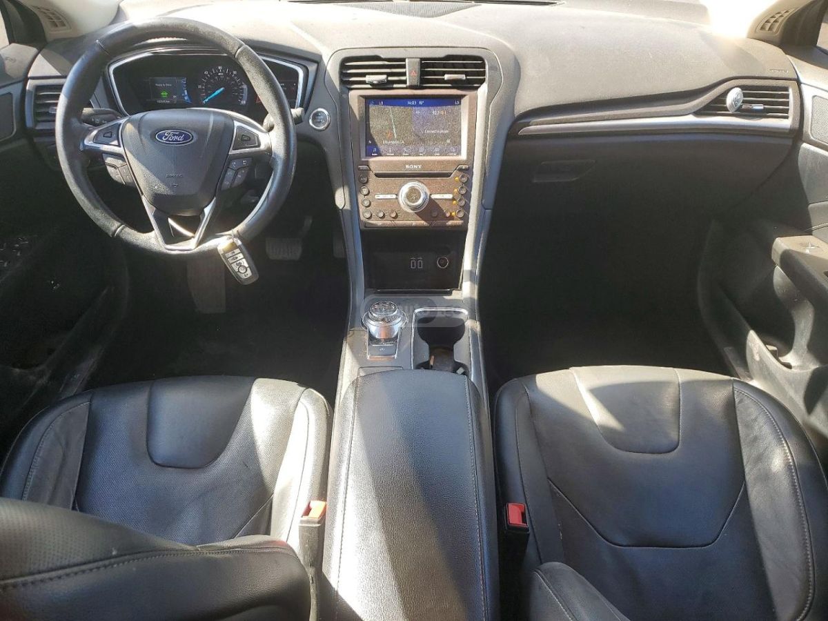 Ford Fusion - фото 8