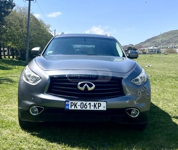 Infiniti QX 70 - фото 12