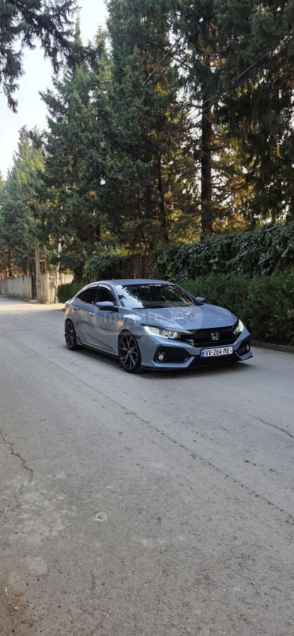 Honda Civic - фото 1