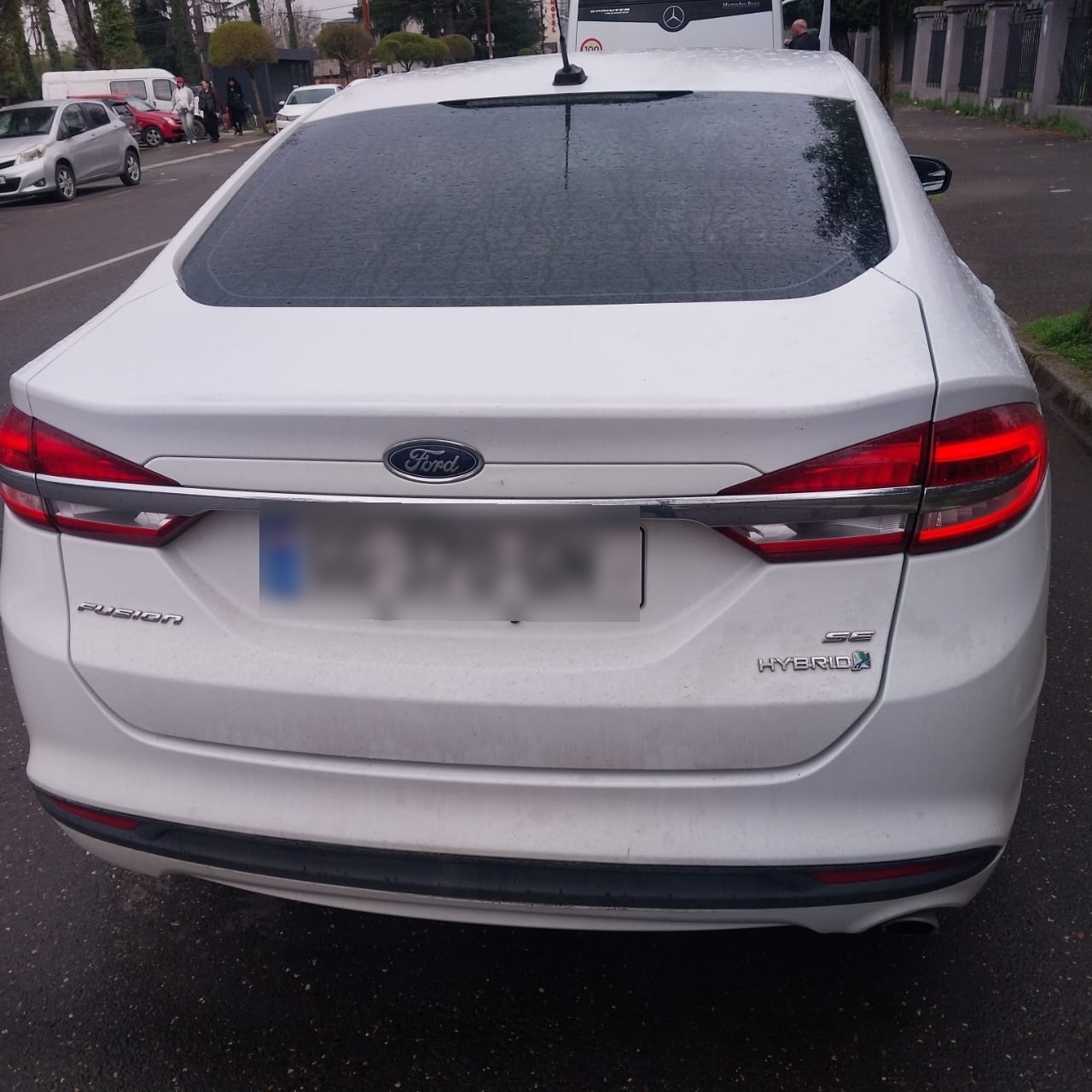 Ford Fusion - фото 2