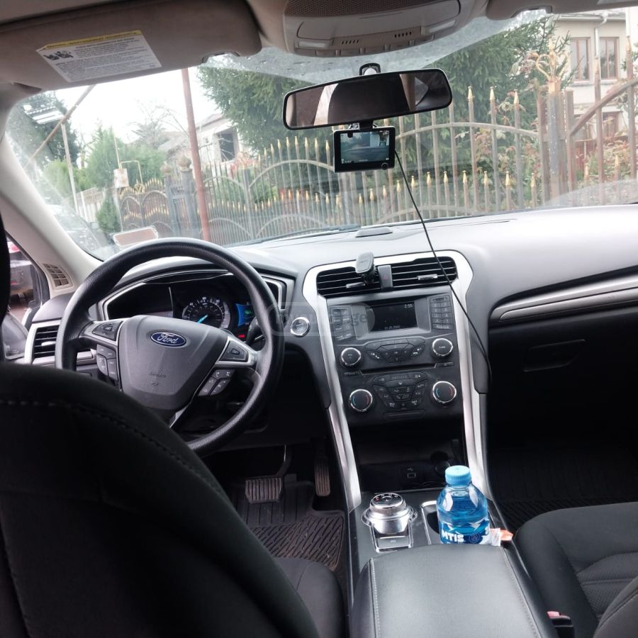 Ford Fusion - фото 4