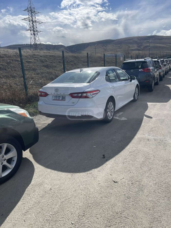 Toyota Camry - фото 11