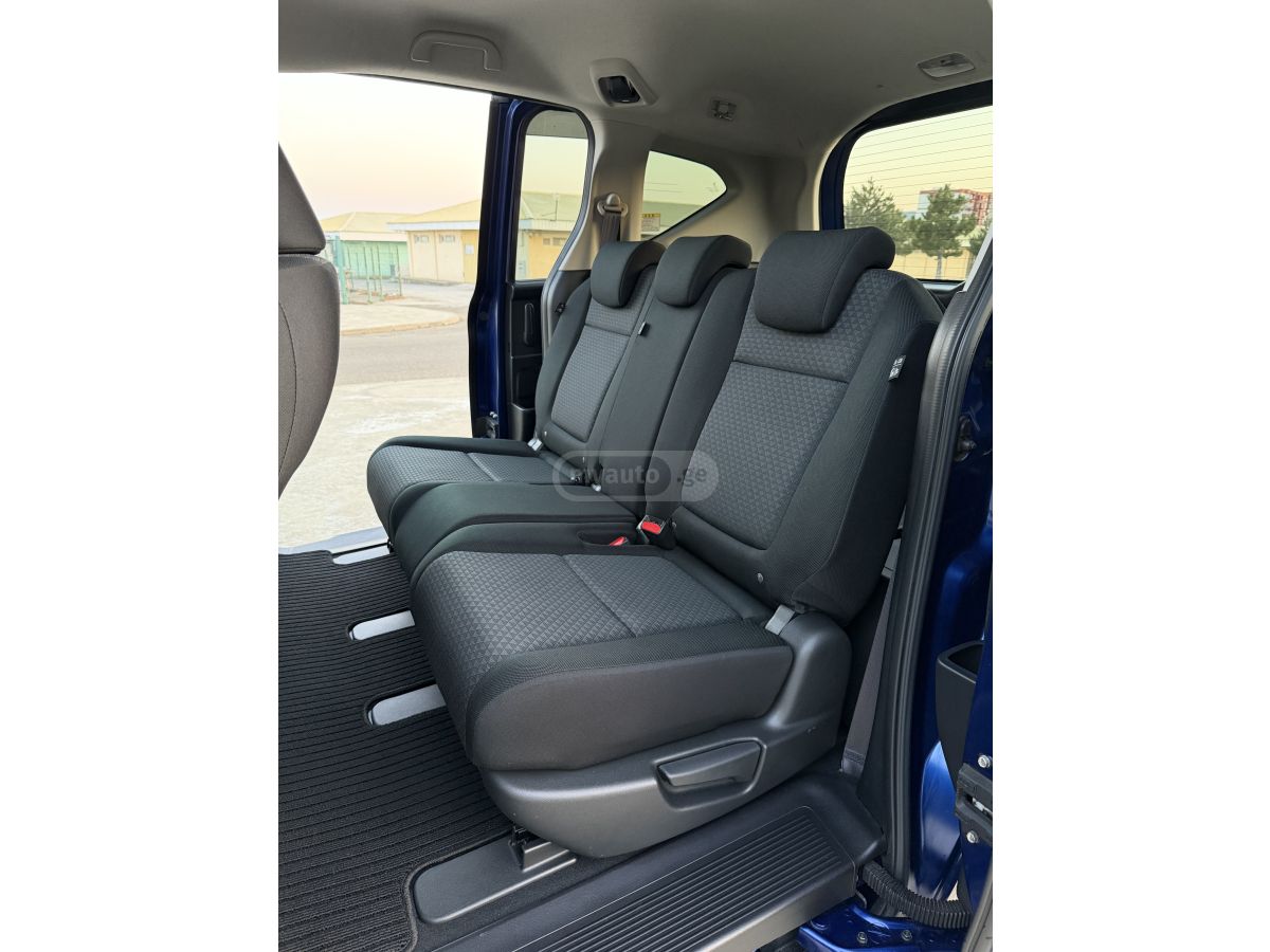 Honda Freed - фото 13