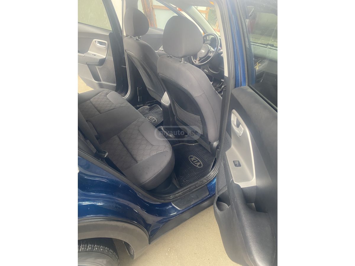 Kia Niro - фото 12