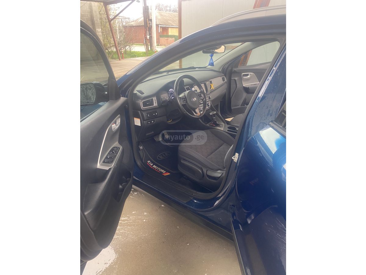 Kia Niro - фото 9