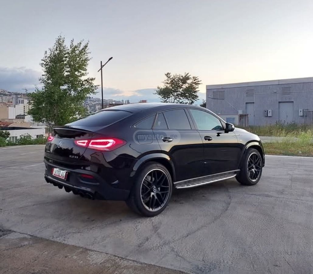 Mercedes-Benz GLE 53 - фото 3