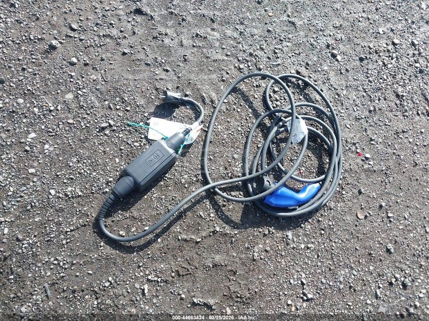 Subaru Solterra 2024 — миниатюра 13