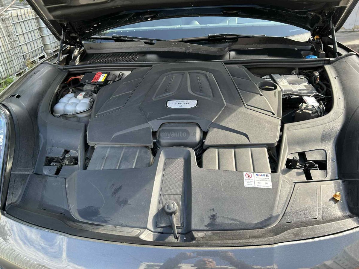 Porsche Cayenne - фото 9