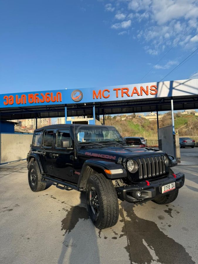 Jeep Wrangler - фото 1