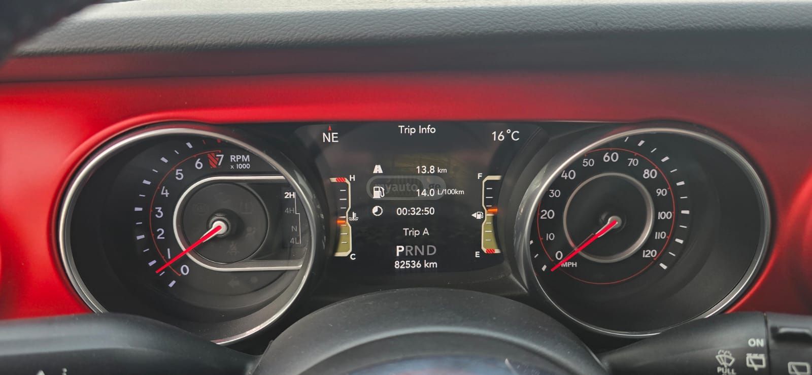 Jeep Wrangler - фото 3