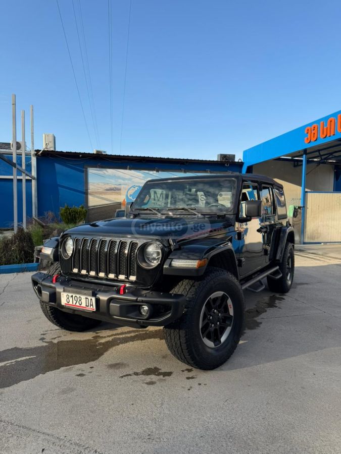 Jeep Wrangler - фото 6