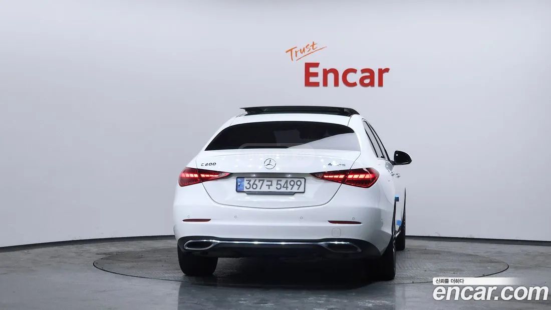 Mercedes-Benz C 63 AMG - фото 4