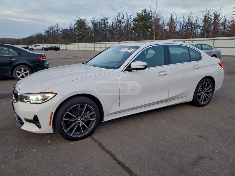 BMW 330 - фото 1