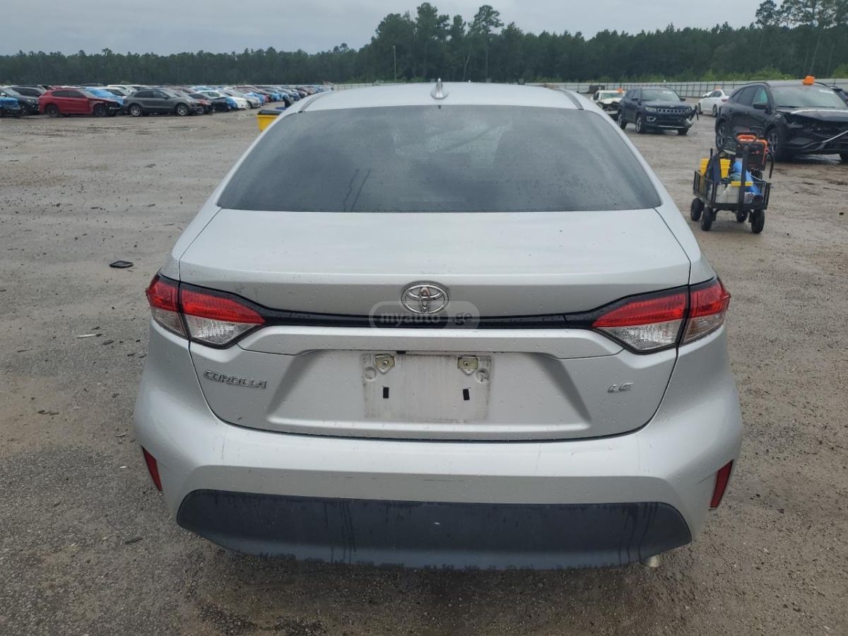 Toyota LE 4dr Sedan CVT — миниатюра 6