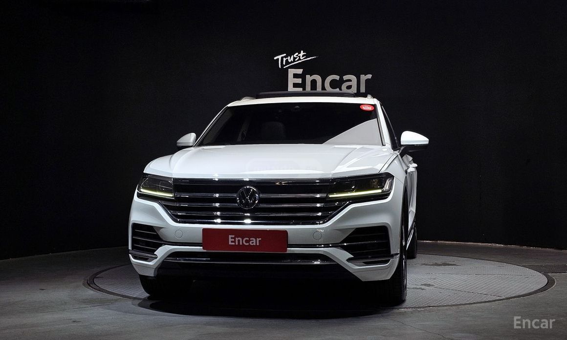 Volkswagen Touareg - фото 3