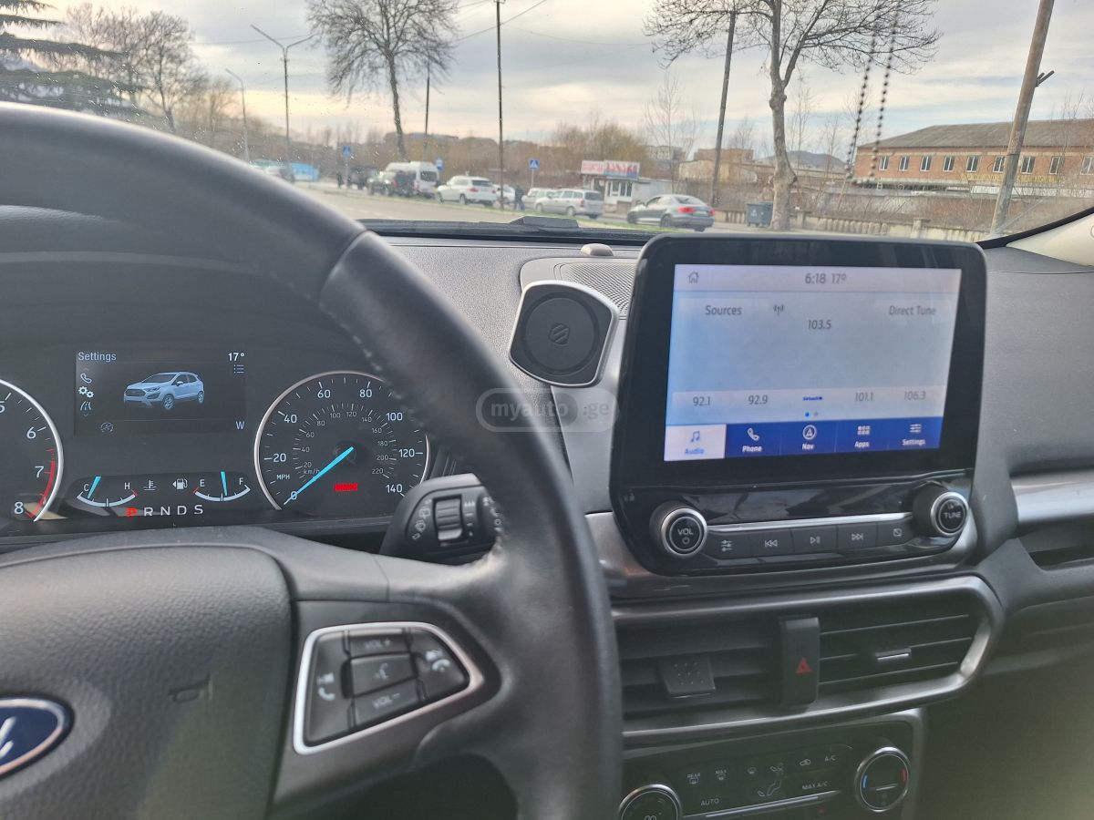 Ford EcoSport - фото 9