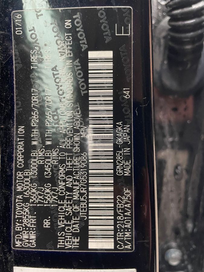 Toyota 4 Runner - фото 10