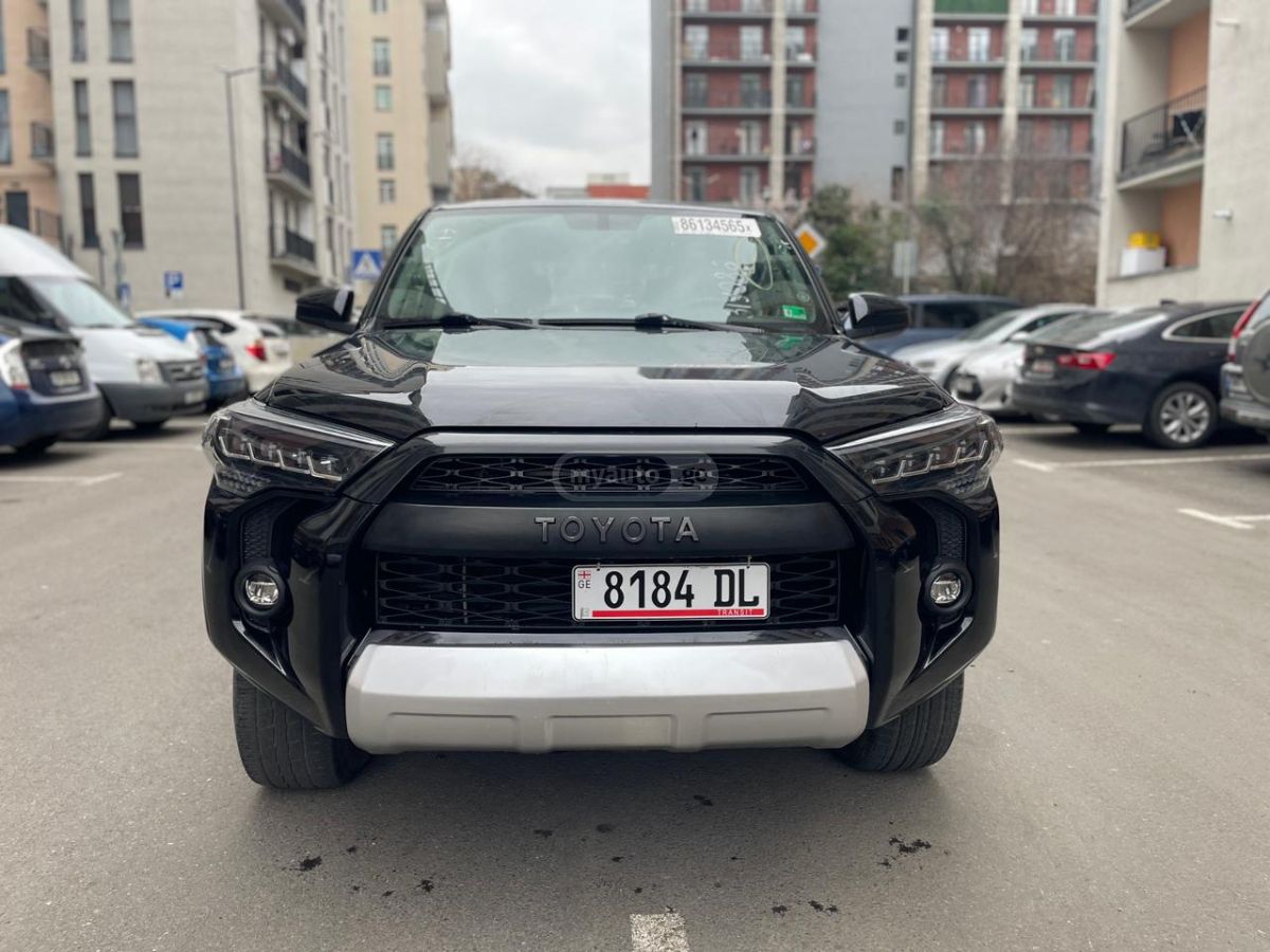 Toyota 4 Runner - фото 3