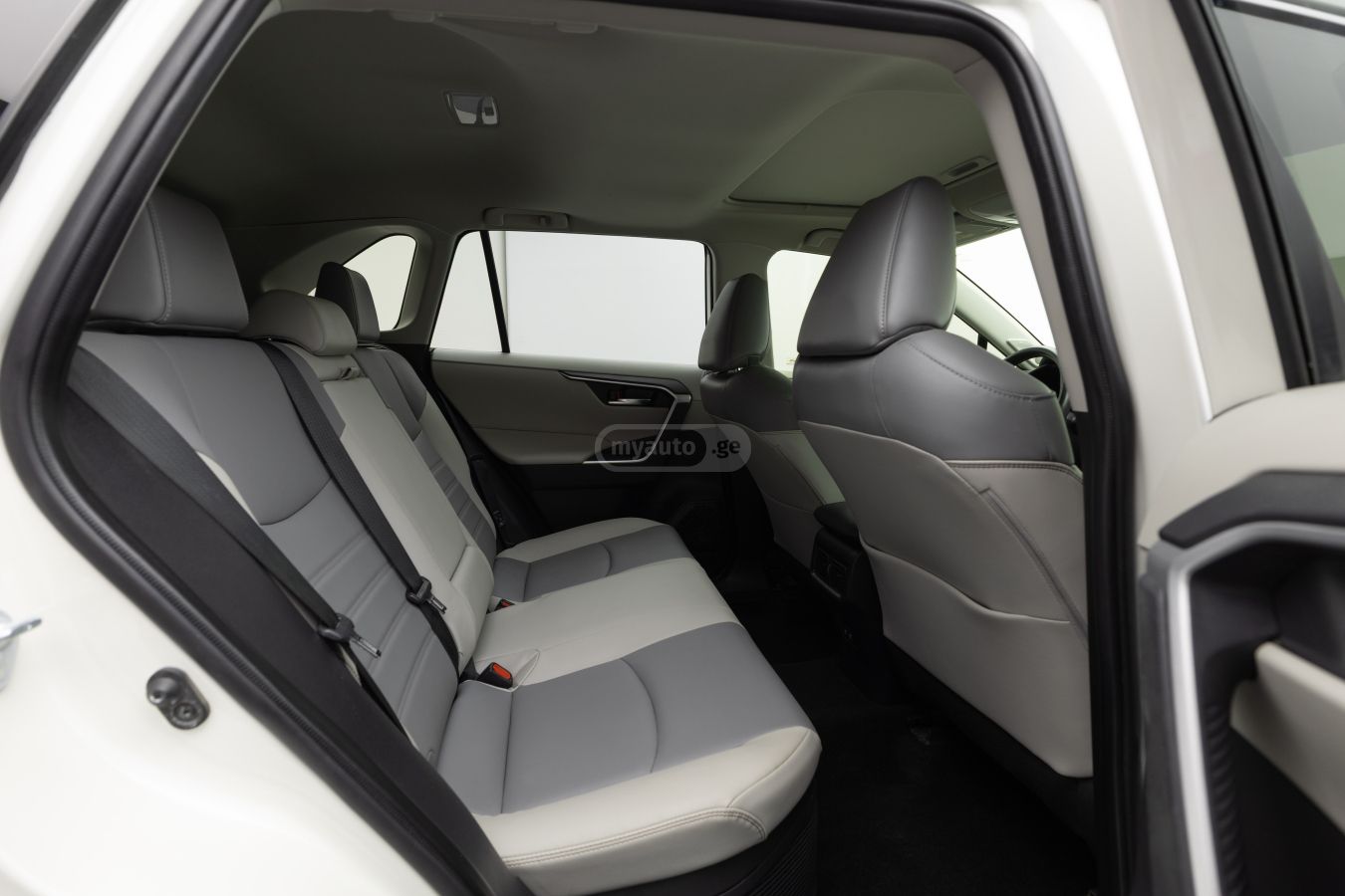 Toyota Toyota RAV4 — миниатюра 5