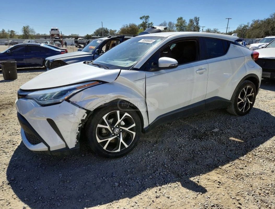 Toyota CHR - фото 4