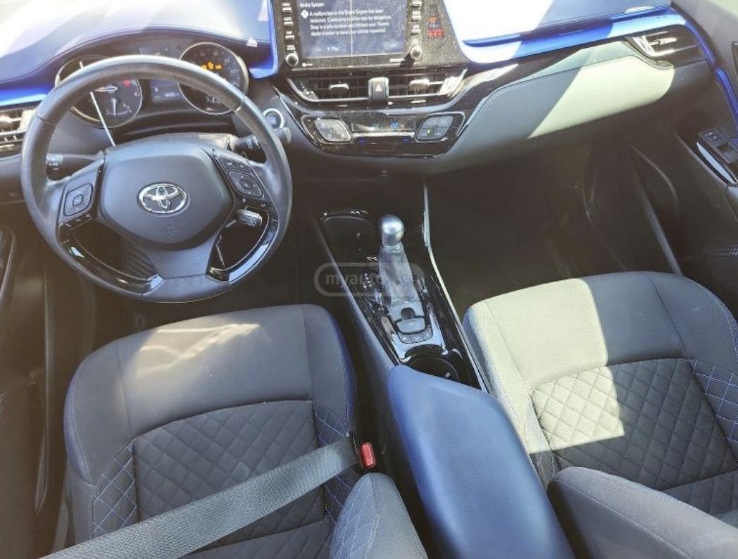 Toyota CHR - фото 6